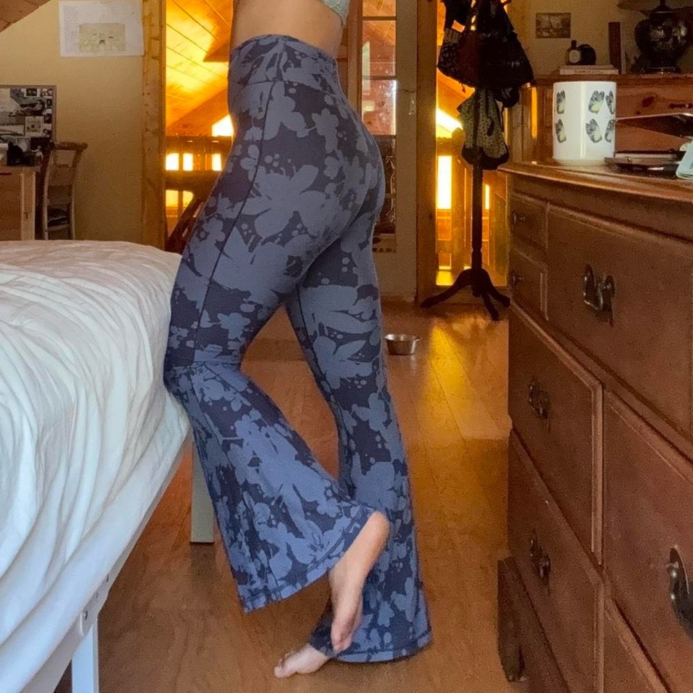 Aeire Offline Yoga Pants